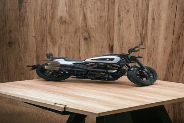 Harley-davidson sportster s 2022 model 369 kilometers